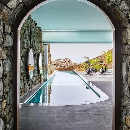 فندق Charisma And Wellness Club 4*