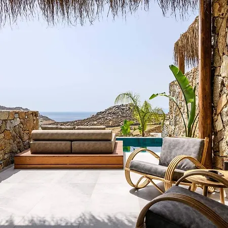 Hotel Charisma And Wellness Club 4*