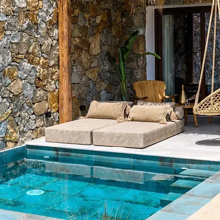 فندق Charisma And Wellness Club