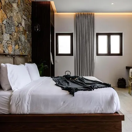 Hotel Charisma And Wellness Club 4*