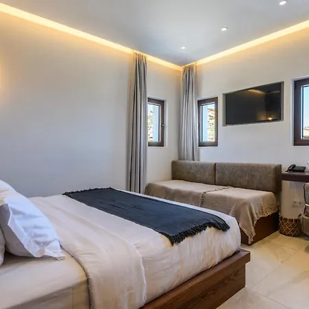 Charisma And Wellness Club Hotel 4*