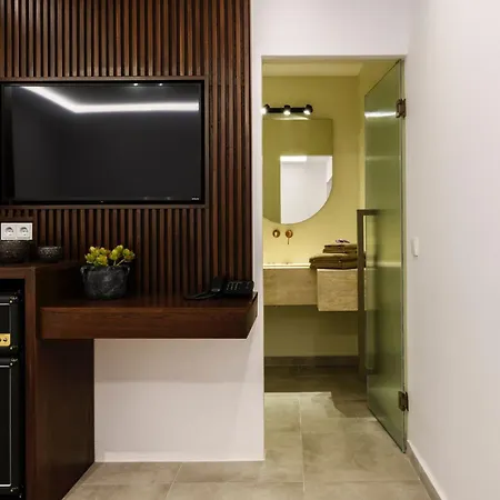 Hotel Charisma And Wellness Club 4*
