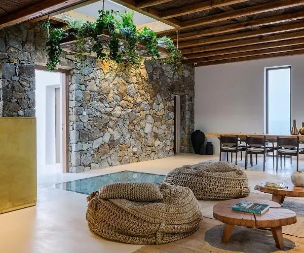 Hotel Charisma And Wellness Club