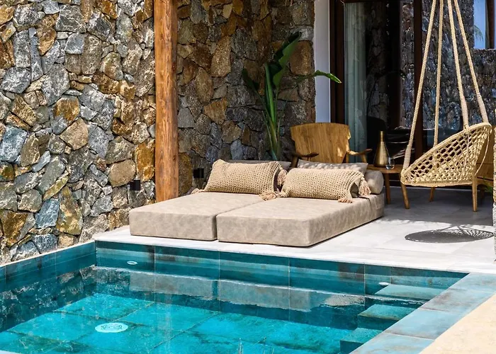 Hotel Charisma And Wellness Club