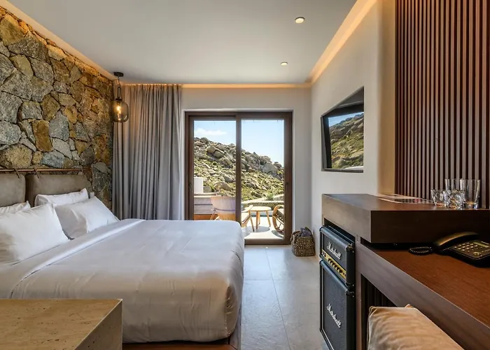 Hotel Charisma And Wellness Club