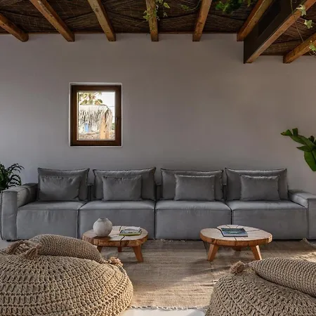 Charisma And Wellness Club فندق 4*