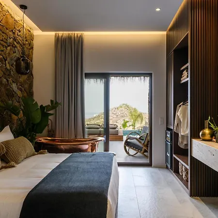 Charisma And Wellness Club 4*