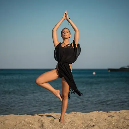 فندق Charisma And Wellness Club