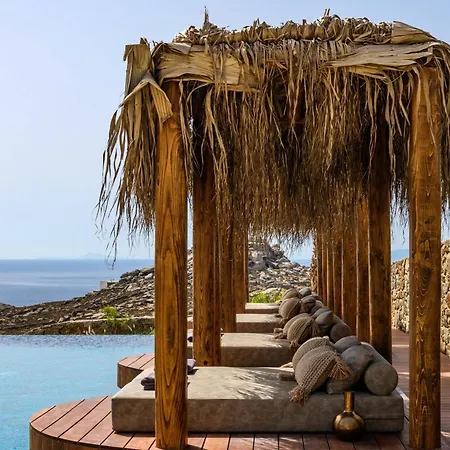 Charisma And Wellness Club 4*