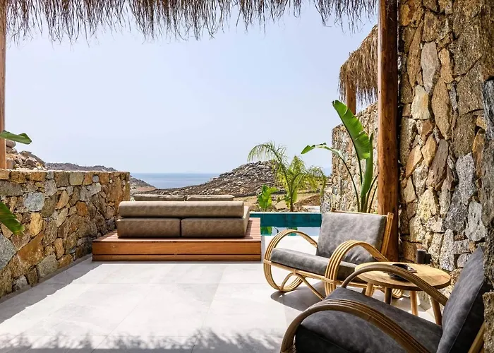 فندق Charisma And Wellness Club 4*