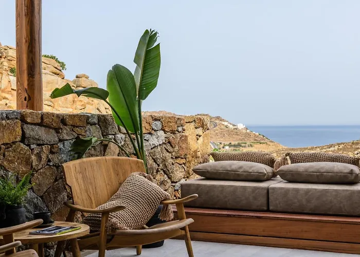 Charisma And Wellness Club