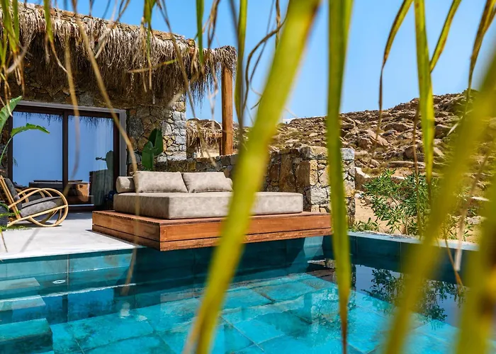 Charisma And Wellness Club 4*