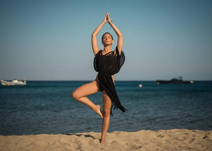 فندق Charisma And Wellness Club